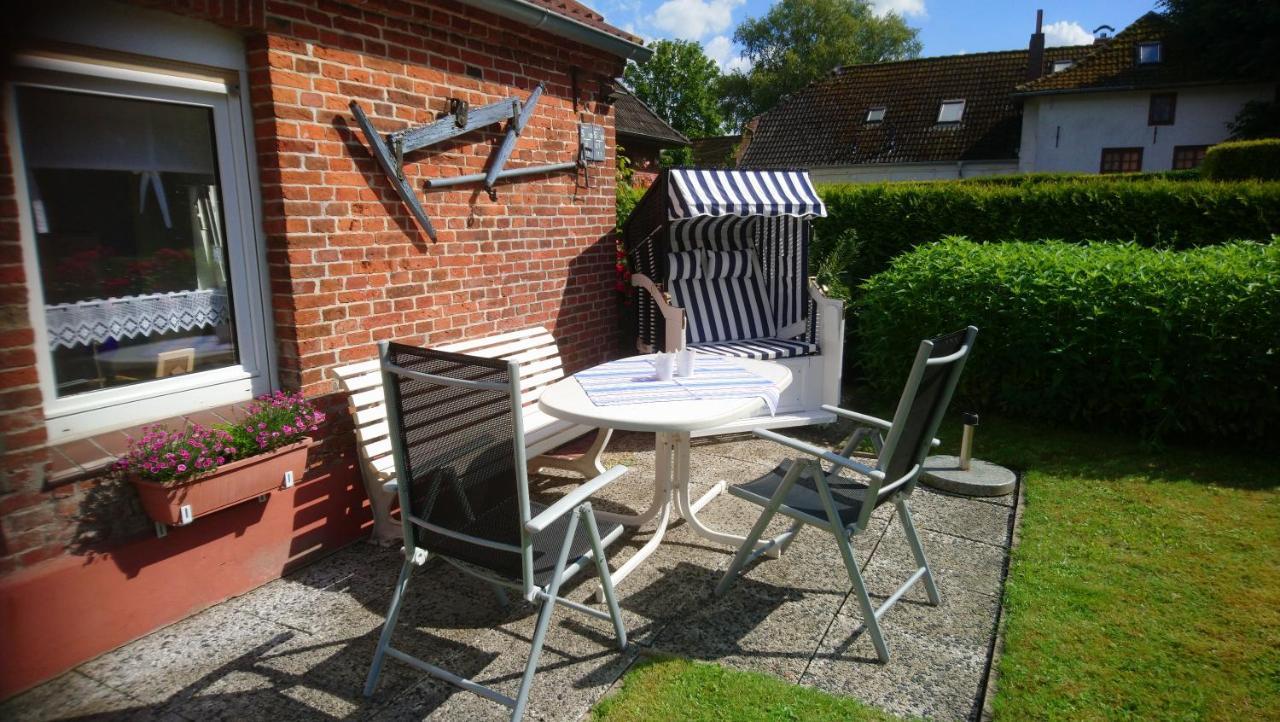 Ferienwohnung Alte Schmiede Schillig Bagian luar foto